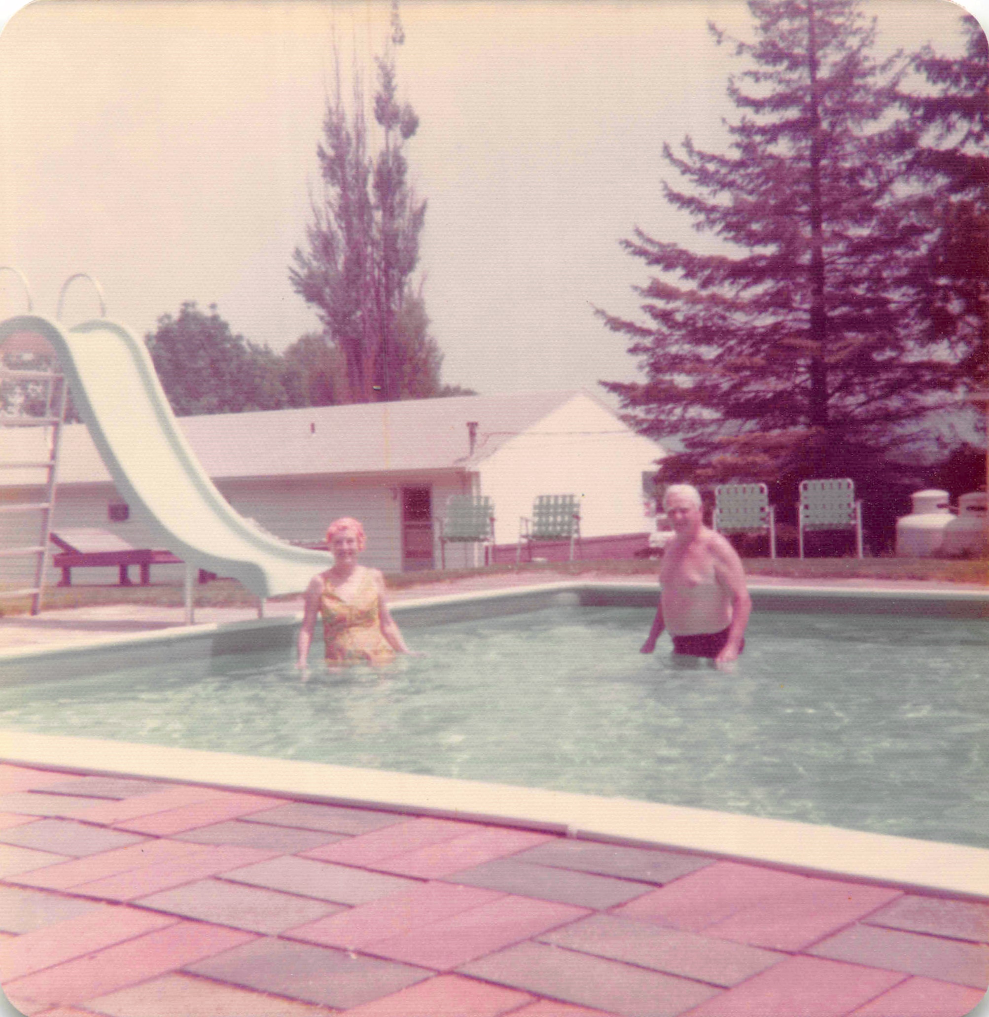 Old_Photo_Album_175.jpg