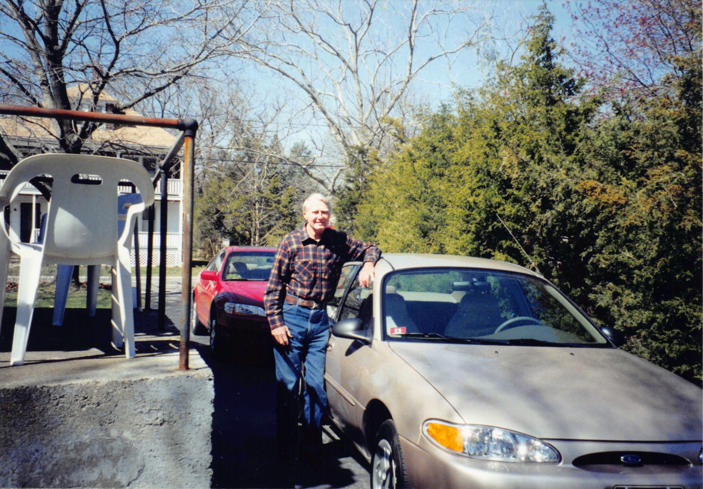 Uncle_Larry_067.jpg